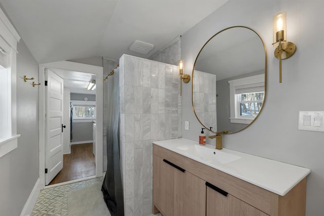 178 School Street, Laconia, NH 03246