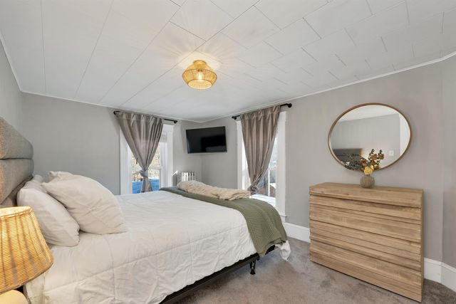 178 School Street, Laconia, NH 03246