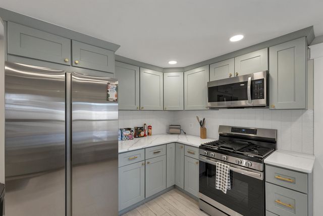 178 School Street, Laconia, NH 03246