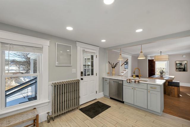 178 School Street, Laconia, NH 03246