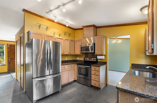 1824 89th Drive SE, Lake Stevens, WA 98258