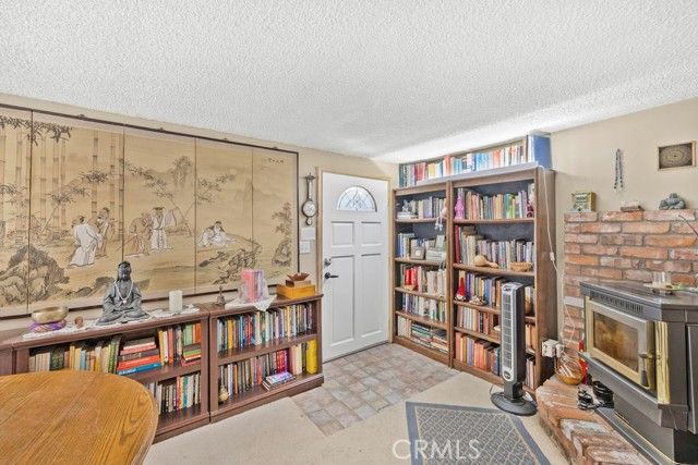 23328 Brookside Rd Road, Crestline, CA 92325