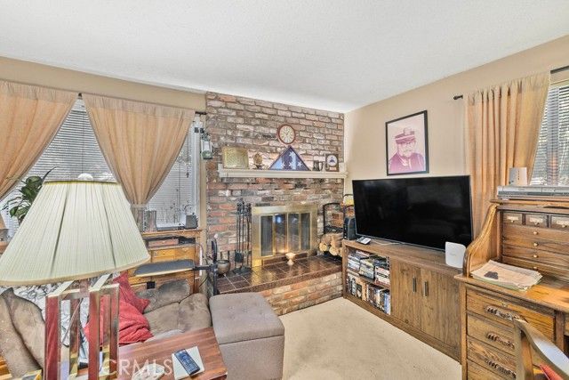 23328 Brookside Rd Road, Crestline, CA 92325