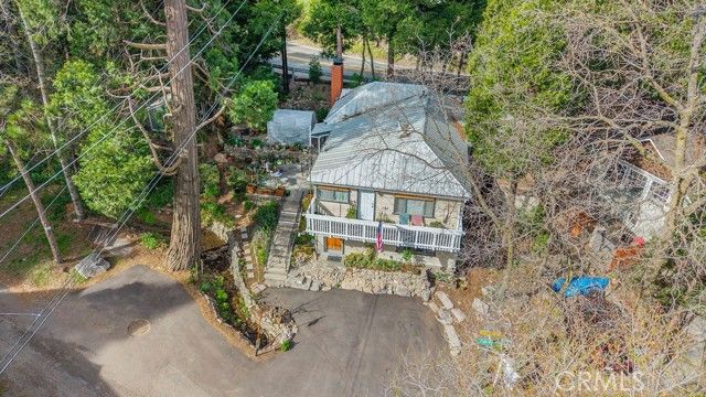 23328 Brookside Rd Road, Crestline, CA 92325