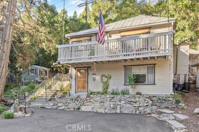 23328 Brookside Rd Road, Crestline, CA 92325