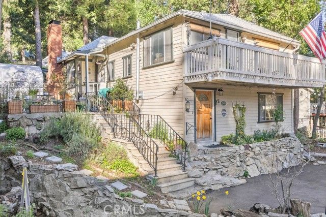 23328 Brookside Rd Road, Crestline, CA 92325