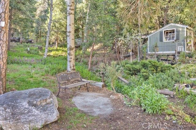 23328 Brookside Rd Road, Crestline, CA 92325