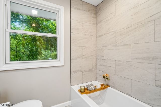 60 Flower Ave, Washington Boro, NJ 07882