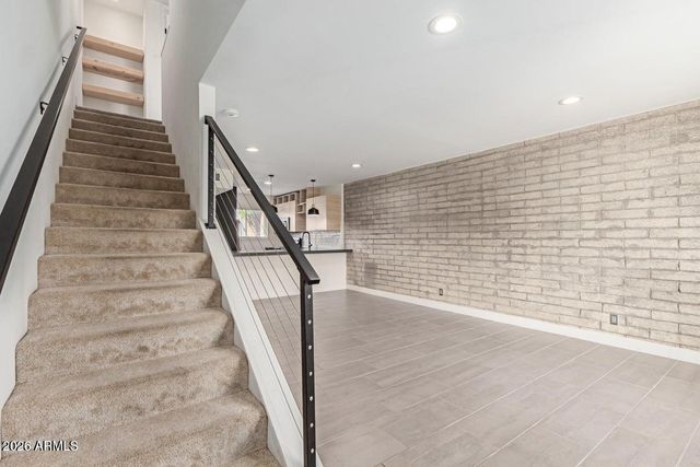 4701 N 68TH Street 214, Scottsdale, AZ 85251
