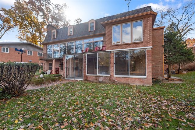 1818 Greenbriar Drive, Portage, MI 49024