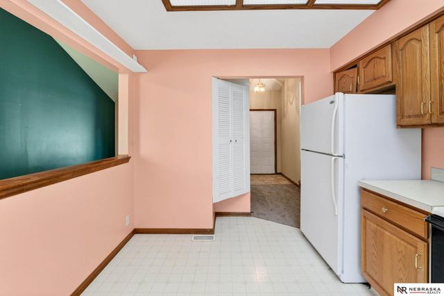 12909 Camden Avenue, Omaha, NE 68164