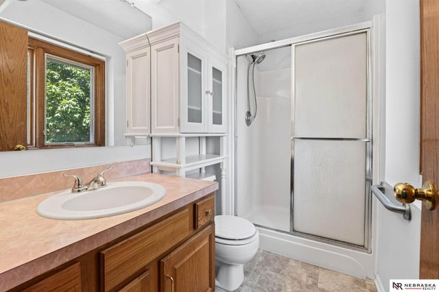 12909 Camden Avenue, Omaha, NE 68164