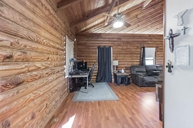 605 Ne Clayton Street, Dayton, TX 77535