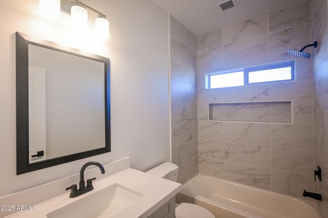 11050 W CABORCA Drive 10, Arizona City, AZ 85123