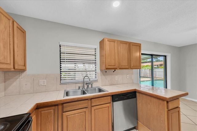 13200 RIDGE ROAD, Largo, FL 33778