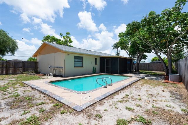 13200 RIDGE ROAD, Largo, FL 33778
