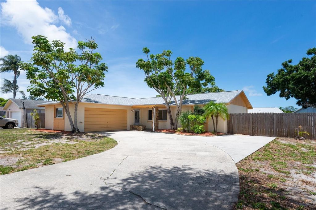 13200 RIDGE ROAD, Largo, FL 33778