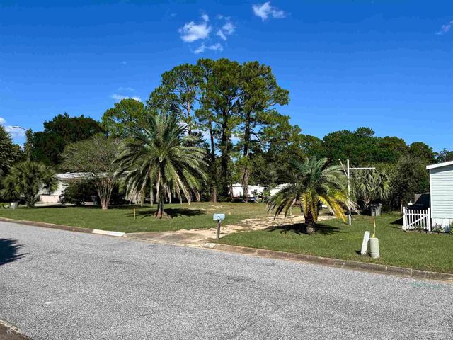 2430 Sonora Calzada, Pensacola, FL 32507