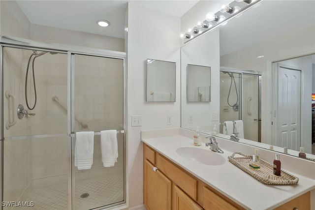 6824 Sterling Greens PL 3304, Naples, FL 34104