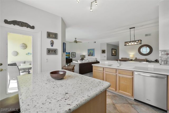 6824 Sterling Greens PL 3304, Naples, FL 34104