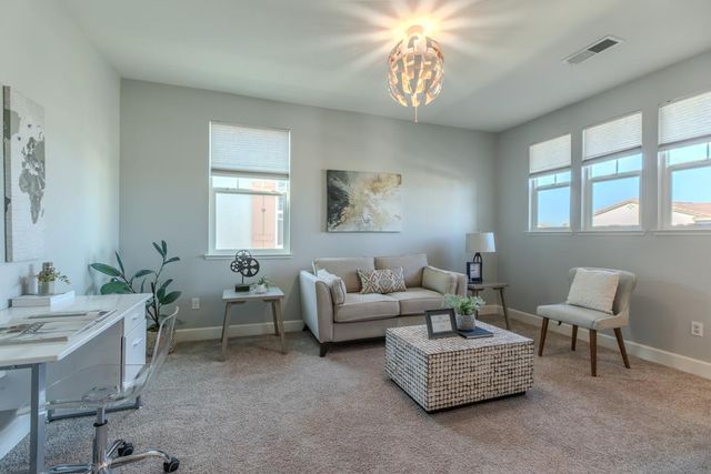 516 S Ventana Ave, Tracy, CA 95376