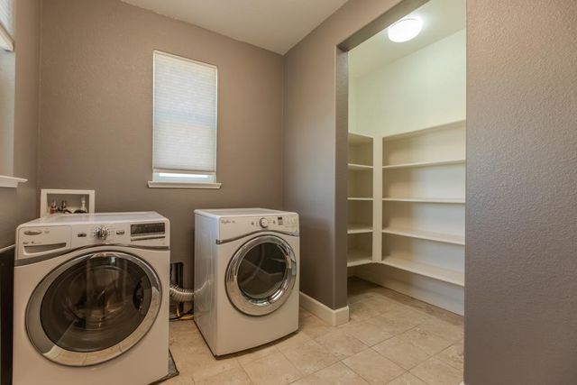 516 S Ventana Ave, Tracy, CA 95376