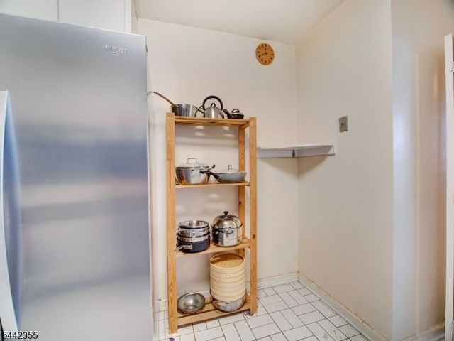 1 Claridge Dr 925, Verona Twp., NJ 07044