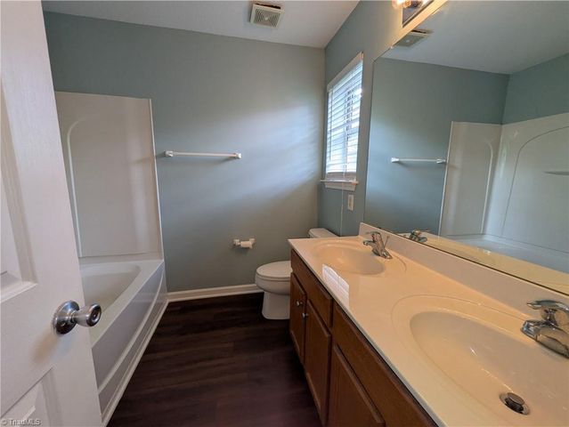 1920 Ray Alexander Drive, Greensboro, NC 27410