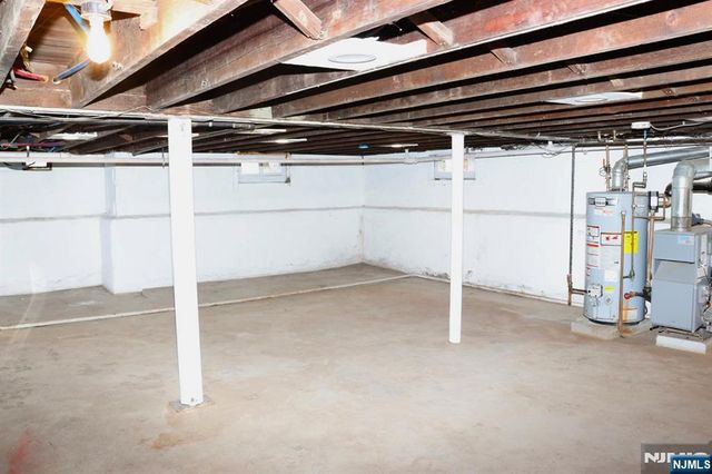 9-11 Spencer Street, Newark, NJ 07106