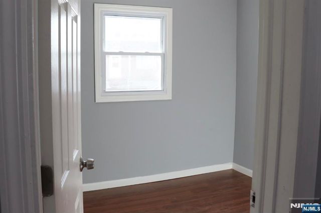 9-11 Spencer Street, Newark, NJ 07106