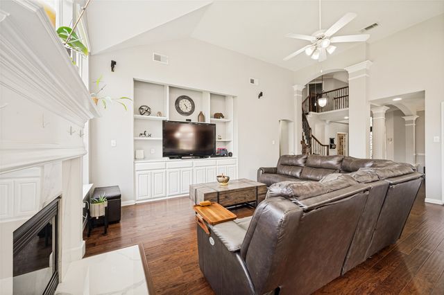 1700 Coyote Ridge, Carrollton, TX 75010