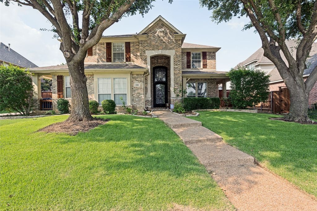 1700 Coyote Ridge, Carrollton, TX 75010