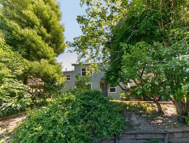 Berkeley Way, Santa Cruz, CA 95062