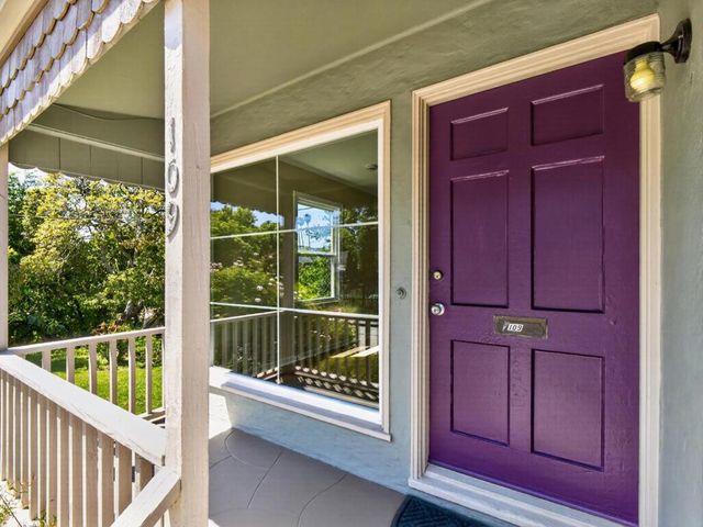Berkeley Way, Santa Cruz, CA 95062