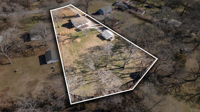 329 Archwood Dr, Madison, TN 37115