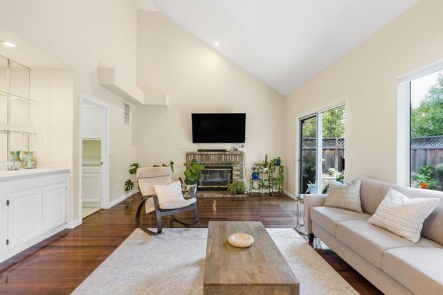 17992 Hillwood Lane, Morgan Hill, CA 95037