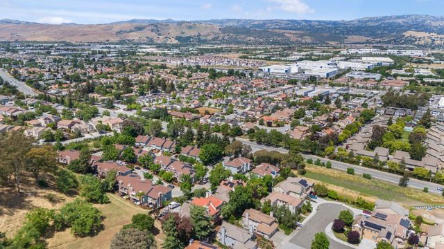 17992 Hillwood Lane, Morgan Hill, CA 95037