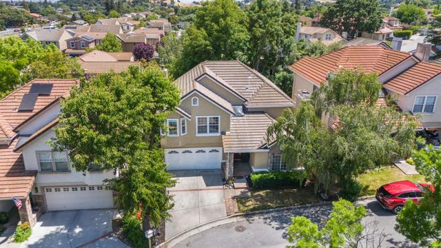 17992 Hillwood Lane, Morgan Hill, CA 95037