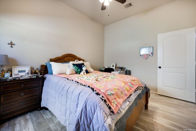 2121 Mill Valley, Seguin, TX 78155