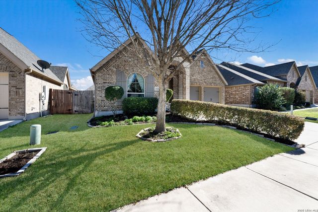 2121 Mill Valley, Seguin, TX 78155