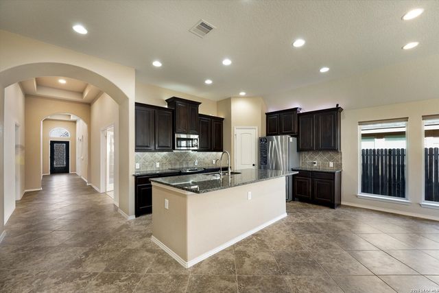 2121 Mill Valley, Seguin, TX 78155