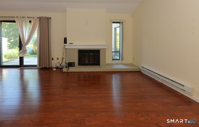 333 Heritage Village B, Southbury, CT 06488