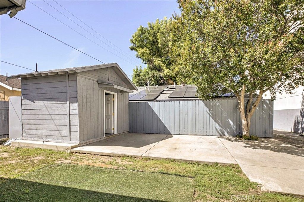 Image 44 of property listing at 14918 Wyandotte, Van Nuys, CA 91405