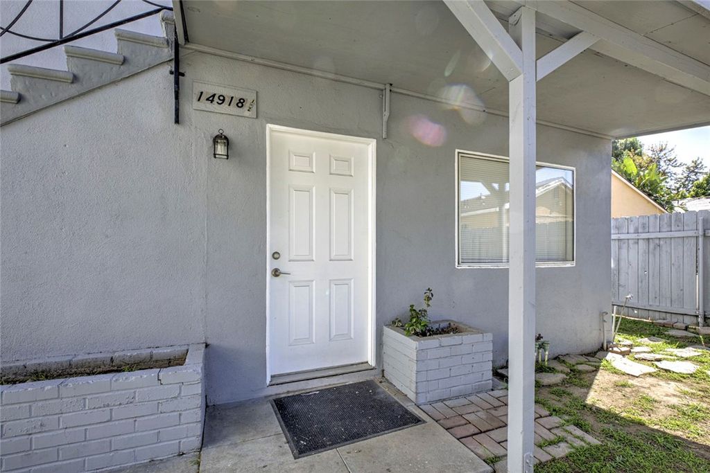 Image 46 of property listing at 14918 Wyandotte, Van Nuys, CA 91405