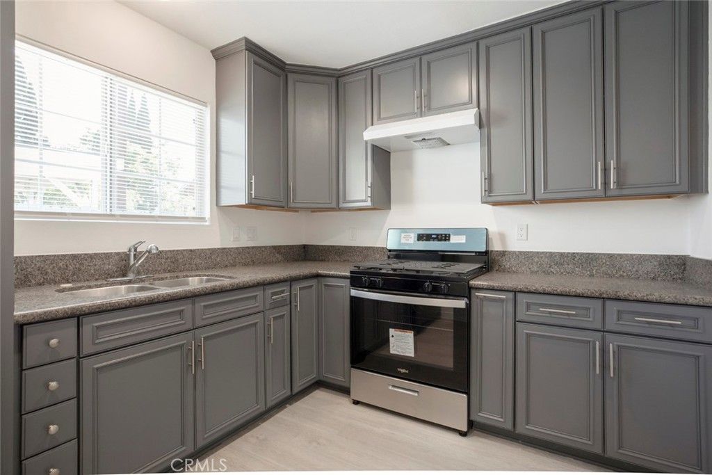 Image 51 of property listing at 14918 Wyandotte, Van Nuys, CA 91405