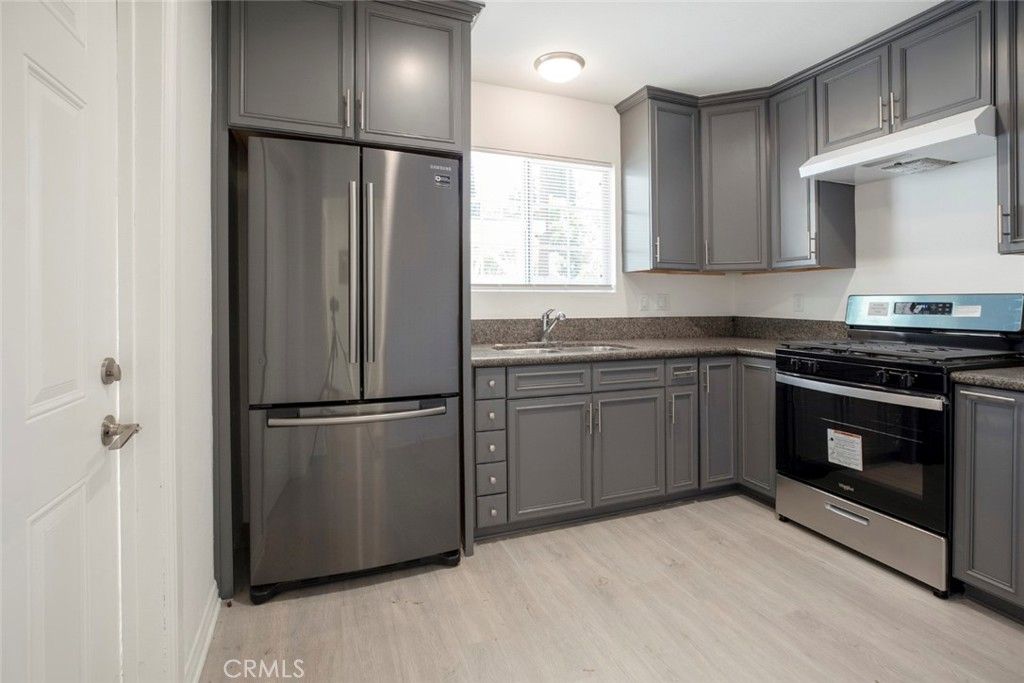 Image 52 of property listing at 14918 Wyandotte, Van Nuys, CA 91405