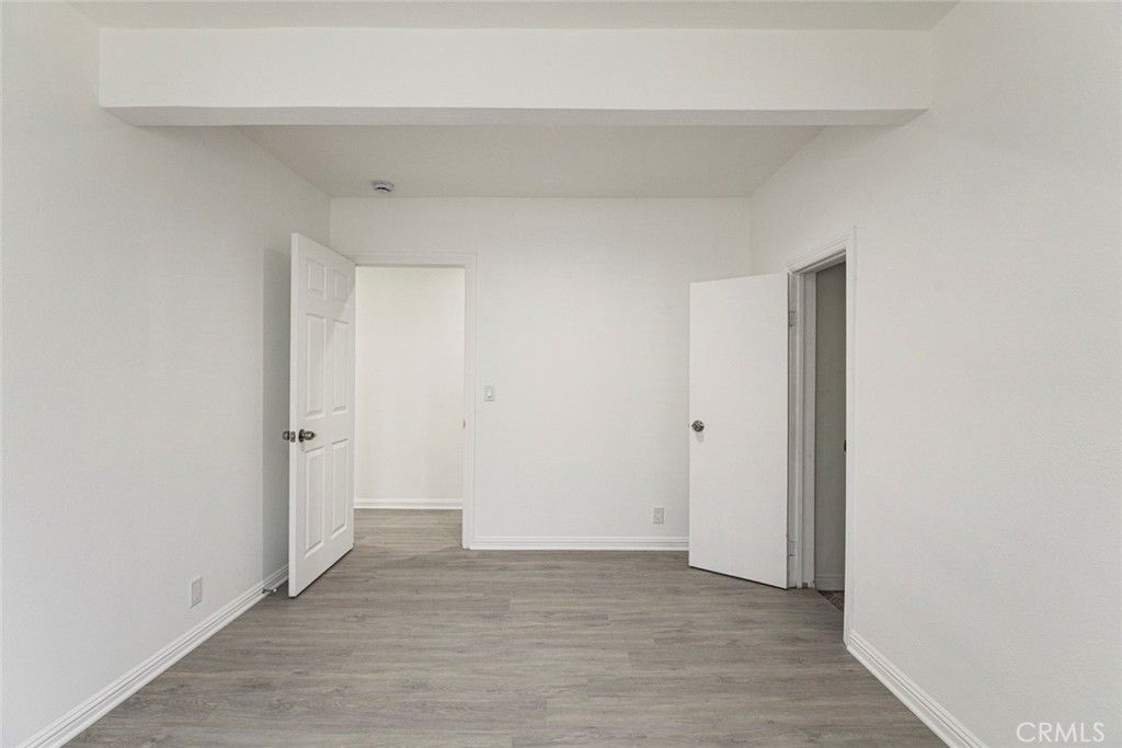 Image 54 of property listing at 14918 Wyandotte, Van Nuys, CA 91405