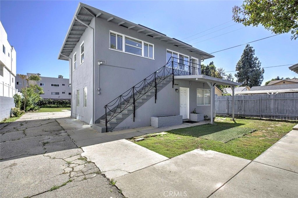 Image 61 of property listing at 14918 Wyandotte, Van Nuys, CA 91405