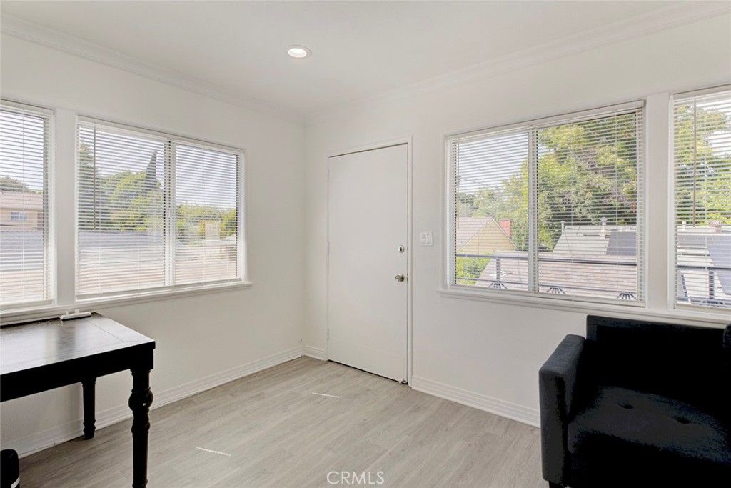 Image 62 of property listing at 14918 Wyandotte, Van Nuys, CA 91405