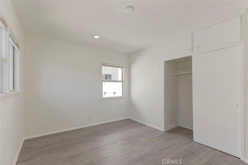 Image 72 of property listing at 14918 Wyandotte, Van Nuys, CA 91405